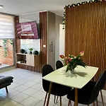 Comodo Y Familiar Depto En El Centro De La Ciudad,Estacionamiento Privado, Wifi, Calefaccion Ac
