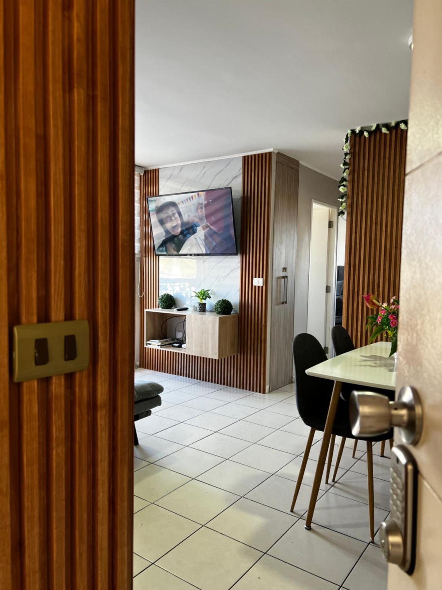 Comodo Y Familiar Depto En El Centro De La Ciudad,estacionamiento Privado, Wifi, Calefaccion Ac Apartamento *